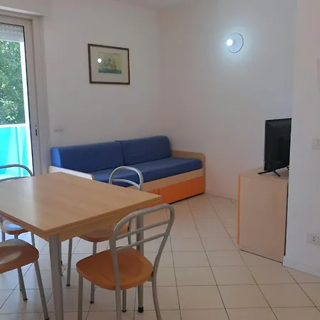 Colorful Flat By The Lo Stallone