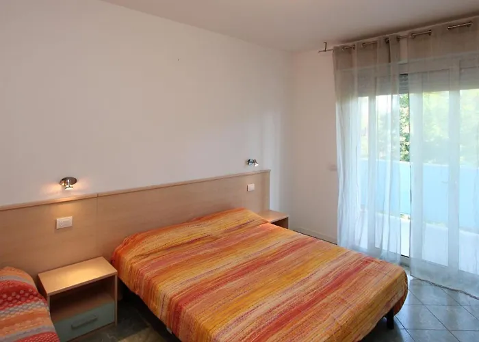 アパート Colorful Flat By The *
